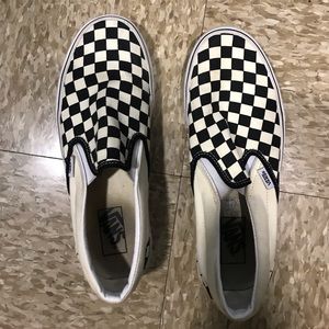 gently used checkered vans